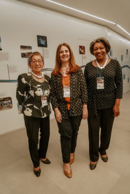 9 SMI-24 Visita MLab Marilice Souza, Iara Froelich, Dirce Akamine.jpg